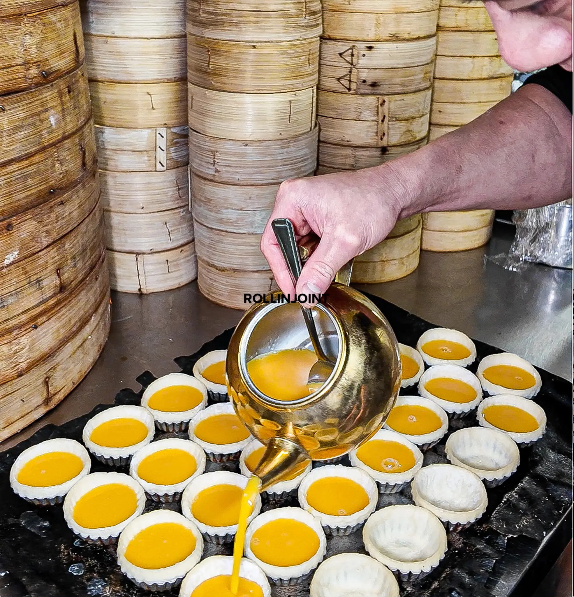 The Real Story Behind Golden Phoenix : How They Make 4,000 Dumplings Before Breakfast